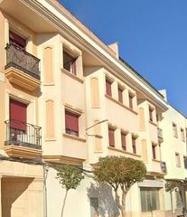 Pis  Clgeneralisimo. Inmueble alquilado  sin acceso al interior