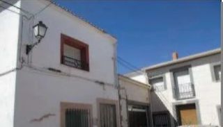 Casa  Tercia. Inmueble alquilado  sin acceso al interior
