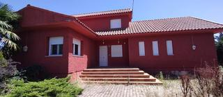 Casa  Abedul 22. Chalet independiente, en simancas ideal para invertir o para viv