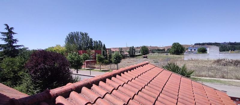 Foto 3070ae34-6df3-4dac-9963-c037f480a3a3. Casa a abedul 22 a Simancas