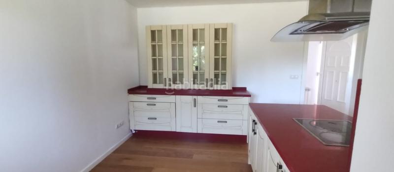 Foto af242d1c-1dd7-4024-ba69-15cfab354a95. Casa a abedul 22 a Simancas