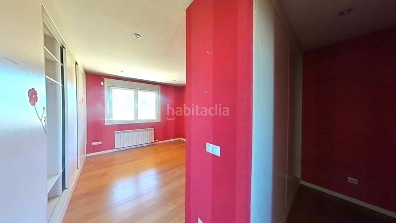 Foto bca62880-ac1d-4514-8394-701383d7e7b0. Casa a abedul 22 a Simancas