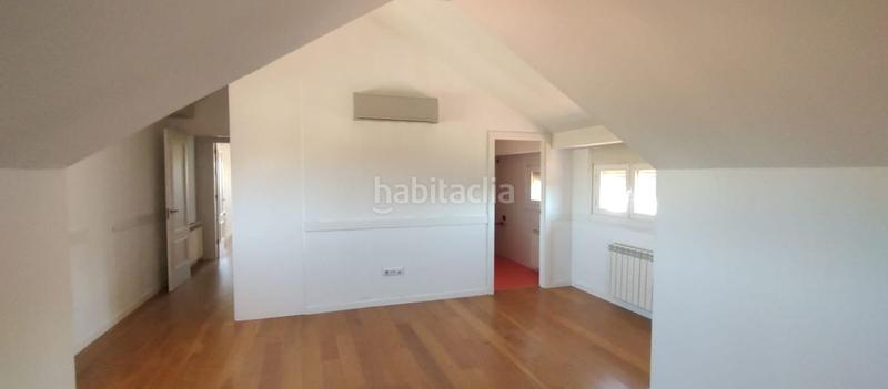 Foto ef0bd23e-3096-4257-8d37-460f2ac98e86. Casa a abedul 22 a Simancas