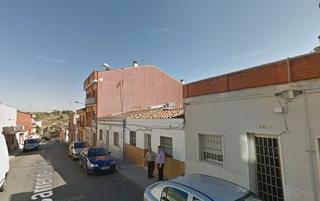 Pis a Poble Nou. Inmueble en cesion de remate  sin posesion y sin acceso al inter