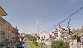Pis  Sardenya. Inmueble alquilado  sin acceso al interior