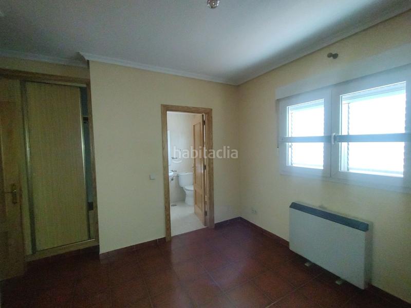Foto 9ba2a0a6-31cd-4146-afe8-b88f387aef63. Casa con riscaldamento in Los Ángeles de San Rafael Espinar (El)