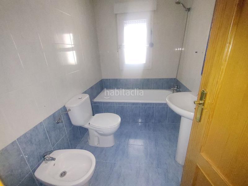 Foto f6c300c3-ba72-4cb6-b8b9-31f700fbc8b3. Casa con riscaldamento in Los Ángeles de San Rafael Espinar (El)