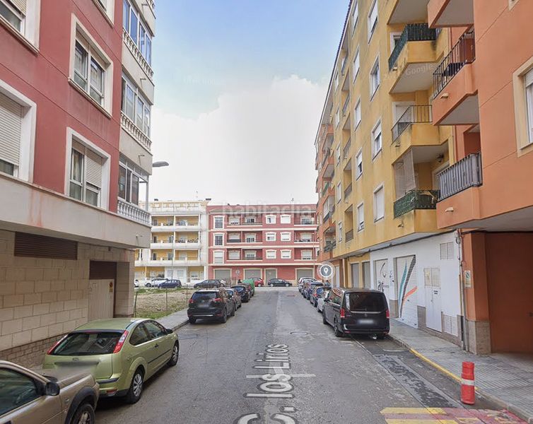 Foto ea268b14-6168-4f38-aae3-9a27eaad1160. Pis a Almoradí