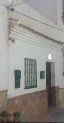 Casa in Almáchar. Inmueble alquilado  sin acceso al interior