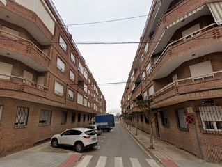 Flat in Yecla. Inmueble sin posesion y sin acceso al interior  sin posesion y s