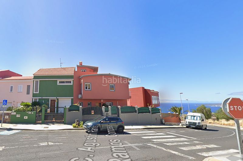 Foto 86beb9a8-86f8-4139-9358-5ce54797ee49. Casa amb aparcament a Barranco Hondo Candelaria