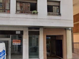 Local Comercial a Rafael M. De Labra,