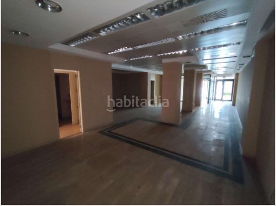 Foto de145a11-99ee-49f5-966e-7e67bdc3ab1f. Local comercial a Estruch-Eixample Prat de Llobregat (El)