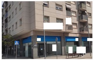 Geschäftsraum  Germans marti. Inmueble proindiviso  sin acceso al interior