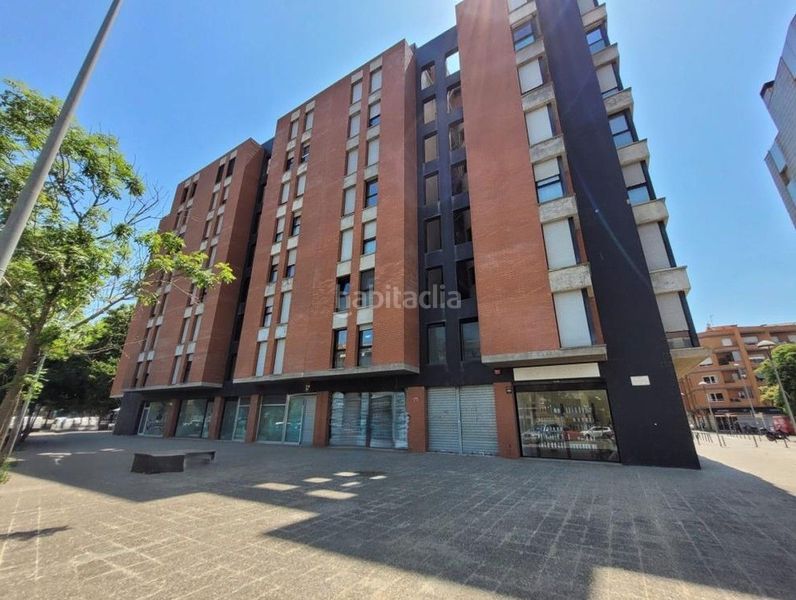 Foto c09e72db-daaf-4440-ba33-ade26614af27. Local comercial a Sant Narcis Girona