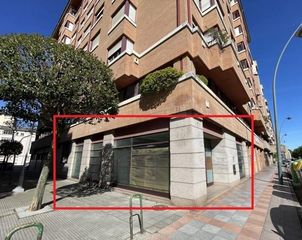 Locale commerciale  Salamanca. Inmueble alquilado  sin acceso al interior