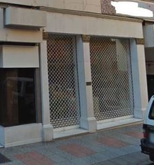 Local Comercial a Gil y Carrasco