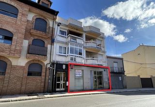 Local Comercial  Corpus chisti. Inmueble alquilado  sin acceso al interior