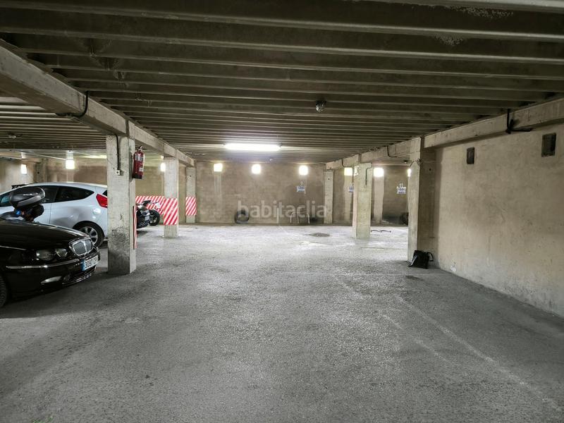 Foto 0cb998f7-4400-4193-b58a-7336e6354f16. Posto auto in La Felguera Langreo