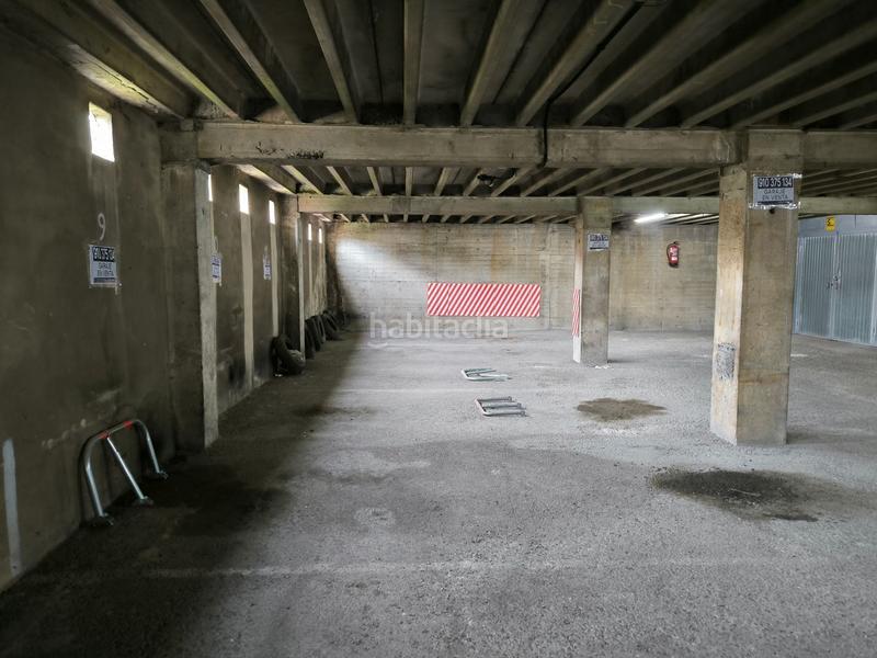 Foto e8078ee9-945c-44b0-ad30-e3eb8198f9c1. Posto auto in La Felguera Langreo