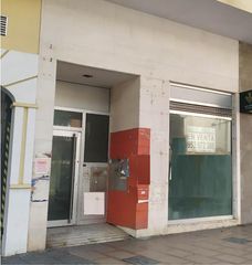 Casa  Avenida mediterraneo. Inmueble alquilado  sin acceso al interior