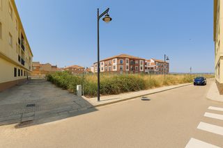 Wohngrundstück  Calle tirant lo blanc. Oportunidad para inversores y particulares