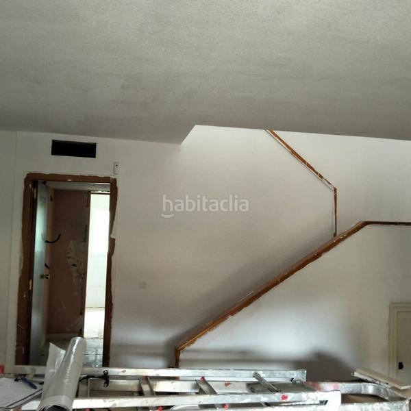 Foto 073b4aa8-342b-4680-93ed-3974c33a3bfd. Casa in cerro de la ronconada 44 in Los Ángeles de San Rafael Espinar (El)