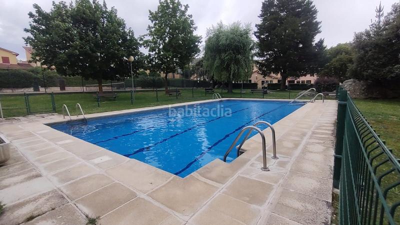 Foto 0954a372-f00a-4928-b14b-79cf60ea09c9. Casa in cerro de la ronconada 44 in Los Ángeles de San Rafael Espinar (El)