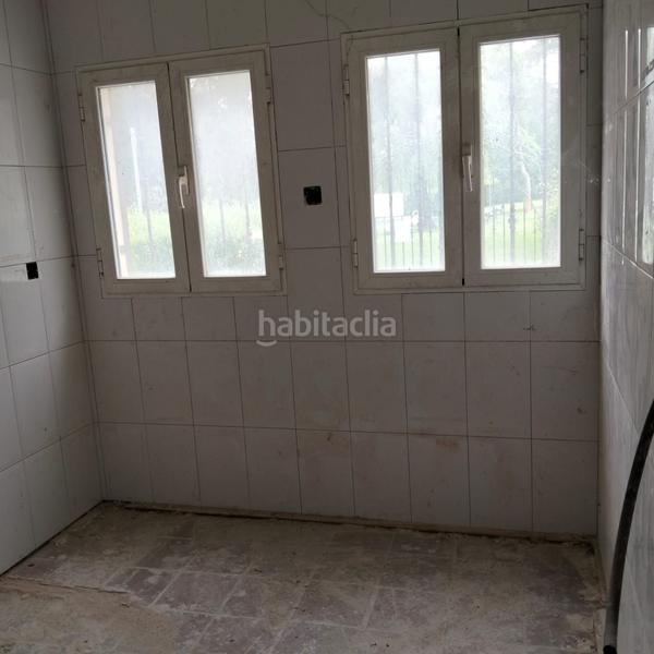 Foto 3043d643-b84a-4d8c-b516-594117ebf768. Casa in cerro de la ronconada 44 in Los Ángeles de San Rafael Espinar (El)