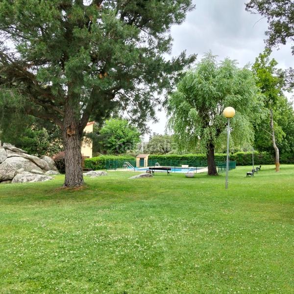 Foto 37753245-a704-42b3-90e5-d63a9186dfb0. Casa in cerro de la ronconada 44 in Los Ángeles de San Rafael Espinar (El)