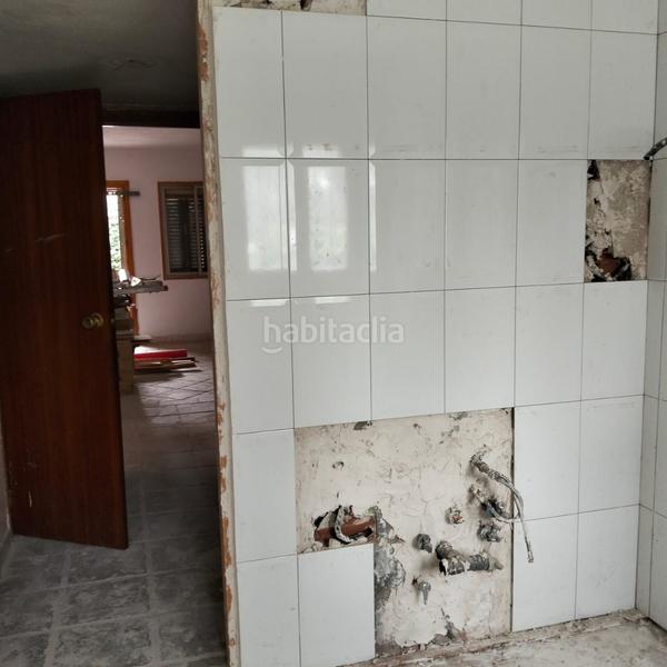 Foto e454fd90-fed7-4d1e-afb2-ca598c4283a3. Casa in cerro de la ronconada 44 in Los Ángeles de San Rafael Espinar (El)