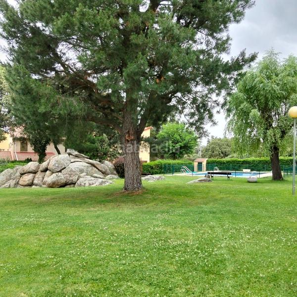 Foto f918869c-ed71-49ef-9fbc-f27905795182. Casa in cerro de la ronconada 44 in Los Ángeles de San Rafael Espinar (El)