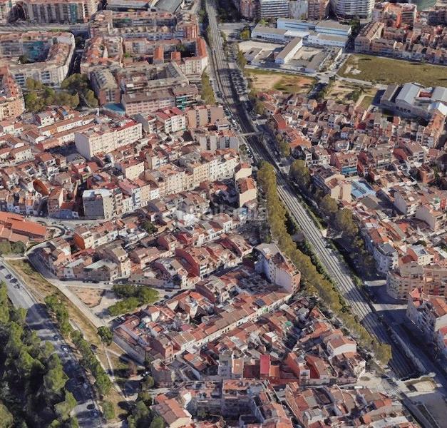 Foto 261cbfdd-8191-46aa-b938-10dbe45b3f00. Piso oportunidad de inversión en Ca n'Aurell Terrassa