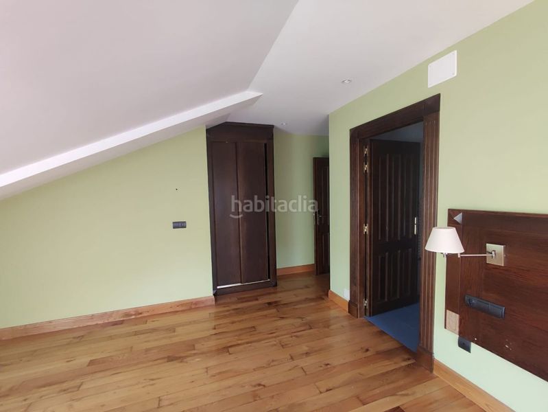 Foto 35e8ffe9-56d0-4067-8646-edc84f1bcf88. Edificio in Tineo