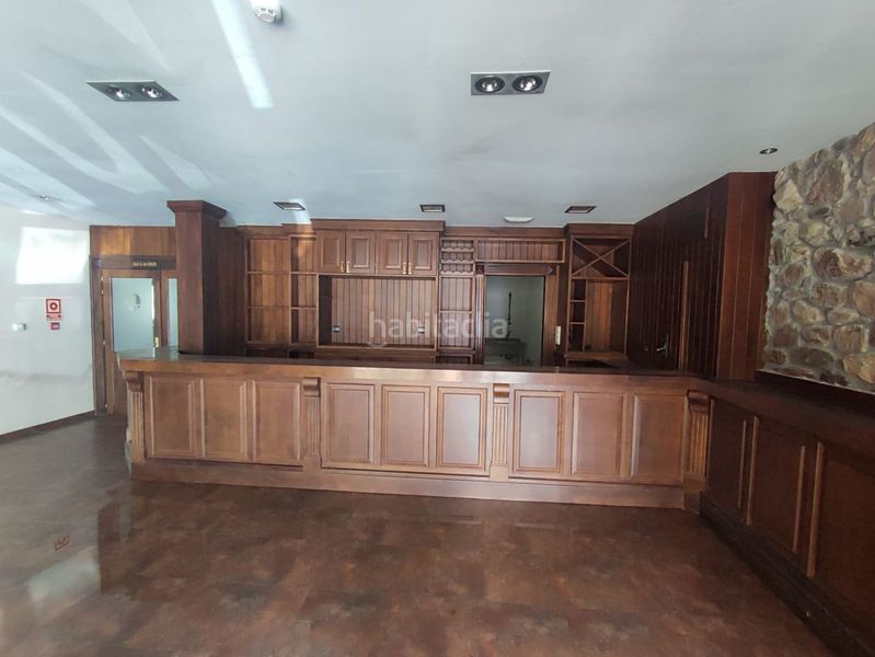 Foto 43c99dff-38b7-4f52-a12d-f6c14c8f694d. Edificio in Tineo