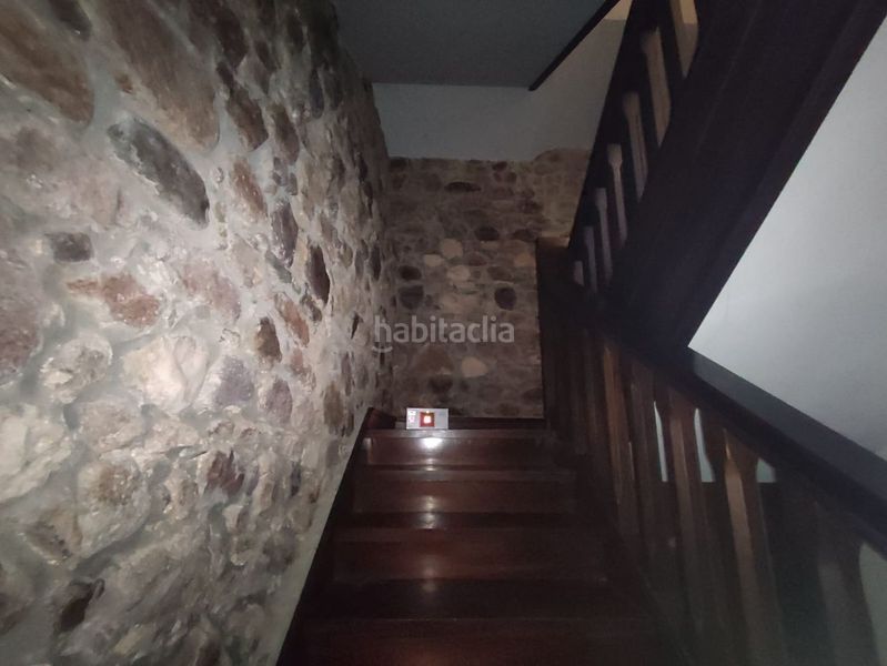 Foto 8a6c441a-a966-4fad-b894-2e7bab4a3d78. Edificio in Tineo