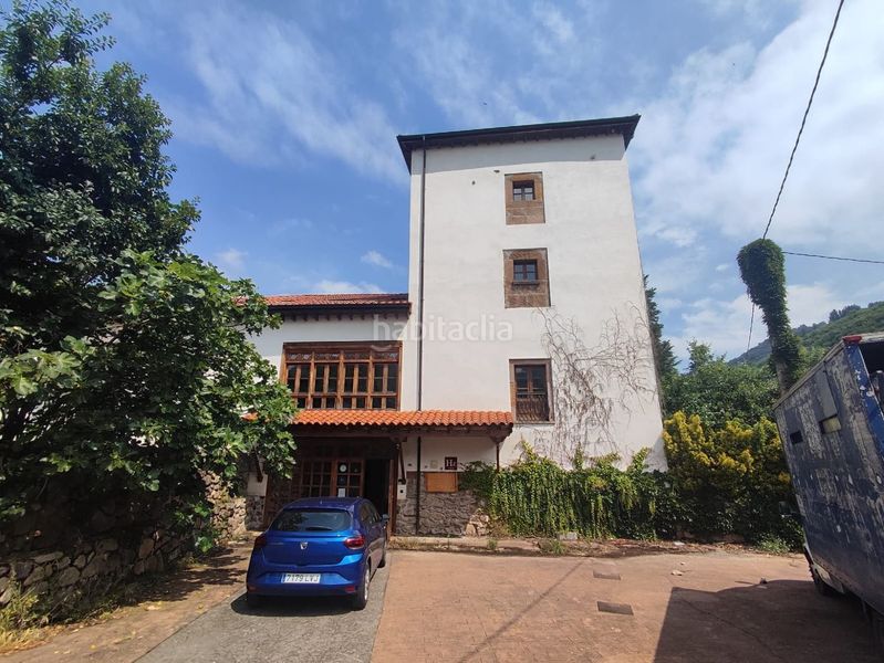 Foto 8dae6bfa-96a5-48ec-b2e6-da3d113d441f. Edificio in Tineo