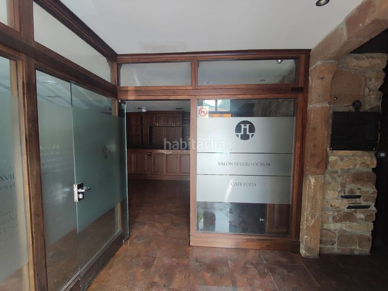 Foto dfb62e0b-c0a8-48f6-86e3-4f4e09c4bd05. Edificio in Tineo
