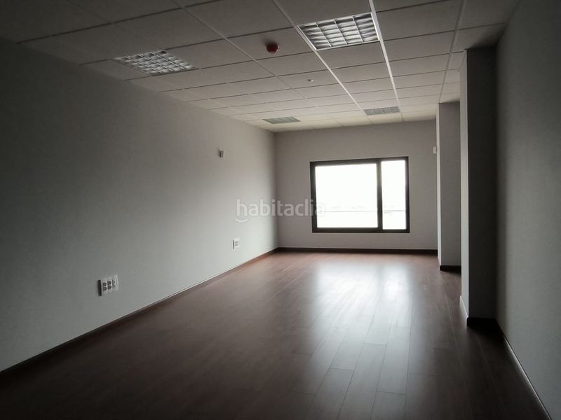 Foto bd69a25d-1b76-4759-b6b8-17da5f797d6a. Local comercial a Salteras