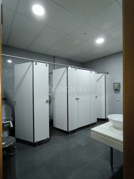 Foto fd44407b-ab5f-4590-815f-5efac3a9a818. Local comercial a Salteras