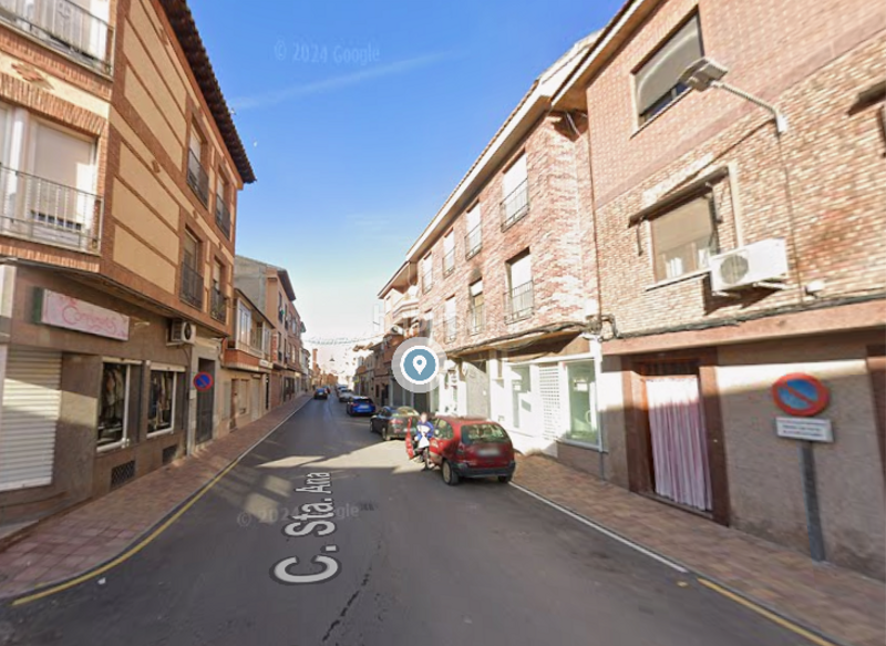 Foto f5513ef0-68d3-45f9-baee-5a50402bc665. Local commercial dans Madridejos