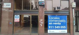 Local commercial à Milán - Pumarín