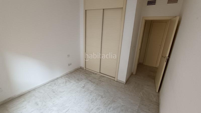 Foto d5148b03-f536-49db-8cc0-5097a3afb5f8. Piso venta de piso en Urbadiez - Entrepuentes Sevilla