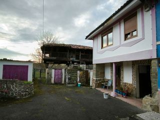 Casa adossada en Carbayin-Lieres-Valdesoto