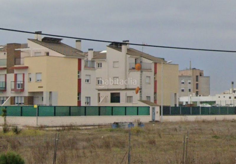 Foto 8e6f0e1f-32d1-4eef-b513-b535e03581e7. Pis a Don Benito