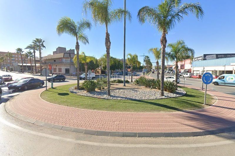 Foto a91fe536-9c29-4c07-9312-09c233906388. Pis a Alcantarilla