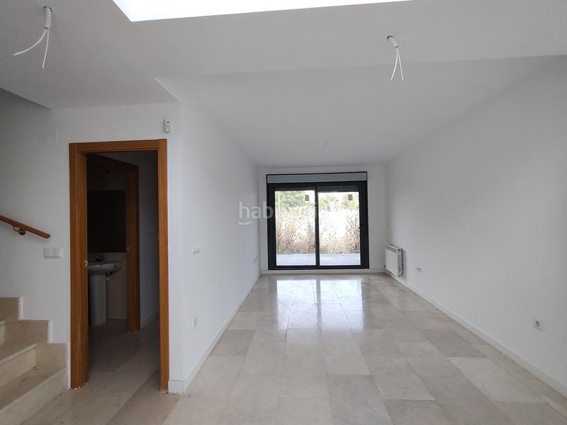 Foto 35bcfa14-d3a4-48fe-a0fc-b6298d27e1c2. Casa in lago de sanabria 38 in La Flecha - Monasterio del Prado Arroyo de la Encomienda