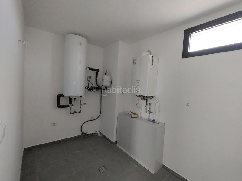 Foto f28bd8db-a488-4a5c-a5b2-c2e6e2bd1f31. Casa in lago de sanabria 38 in La Flecha - Monasterio del Prado Arroyo de la Encomienda