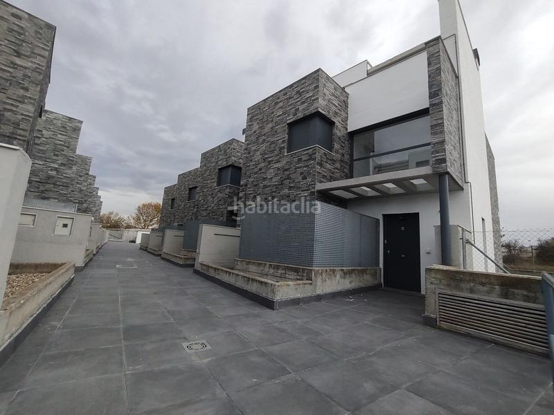 Foto f45a4c65-fa3a-4b07-9b95-f8e3c2e15c6a. Casa in lago de sanabria 38 in La Flecha - Monasterio del Prado Arroyo de la Encomienda