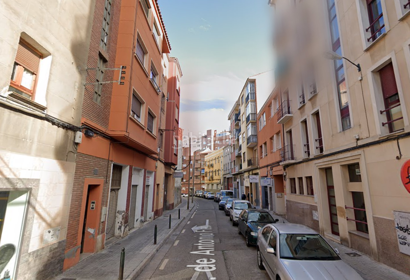 Foto b0679c51-fd9d-429d-a421-19213944373f. Pis a Barrio del Ave Zaragoza